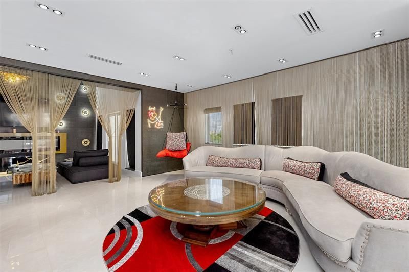 3021 Riomar Street, Fort Lauderdale, FL 33304 Photo