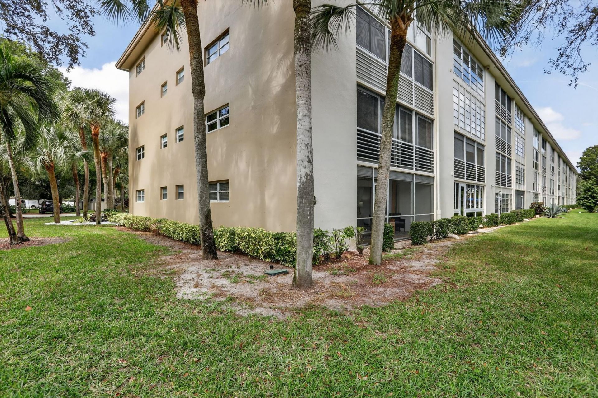 2302 Lucaya Lane, Unit O1, Coconut Creek, FL 33066 Photo