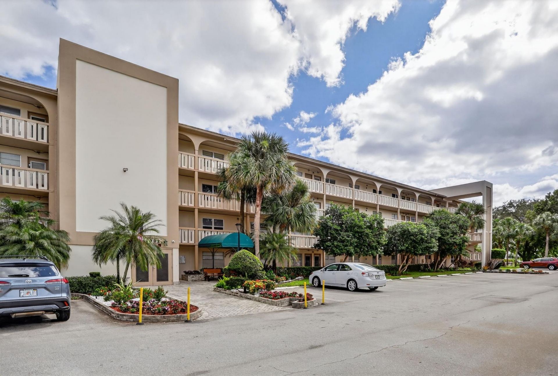 2302 Lucaya Lane, Unit O1, Coconut Creek, FL 33066 Photo