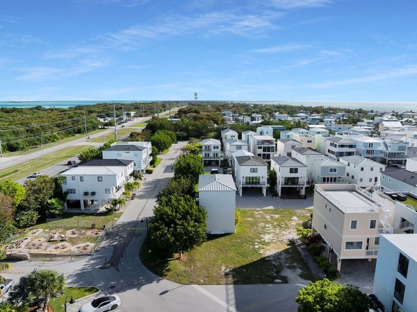 94825 overseas Highway, Unit 157, KEY LARGO, FL 33037