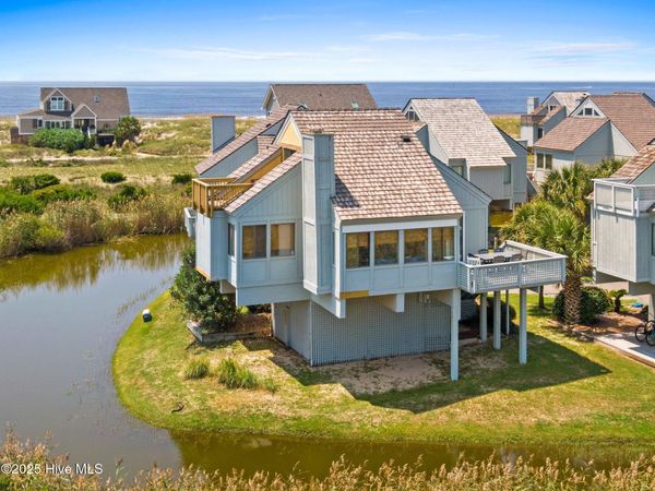 305 S Bald Head Wynd, Unit 16, Bald Head Island, NC 28461