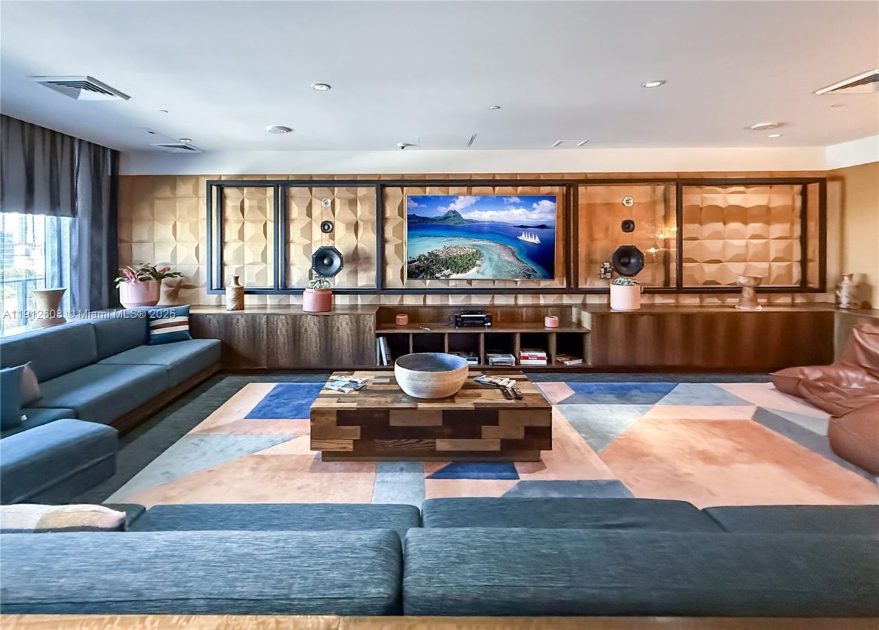 121 NE 34th St, Unit 2003, Miami, FL 33137 Photo