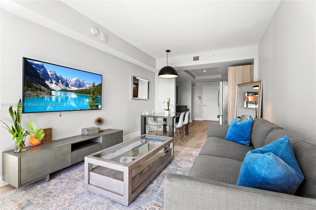 121 NE 34th St, Unit 2003, Miami, FL 33137 Photo