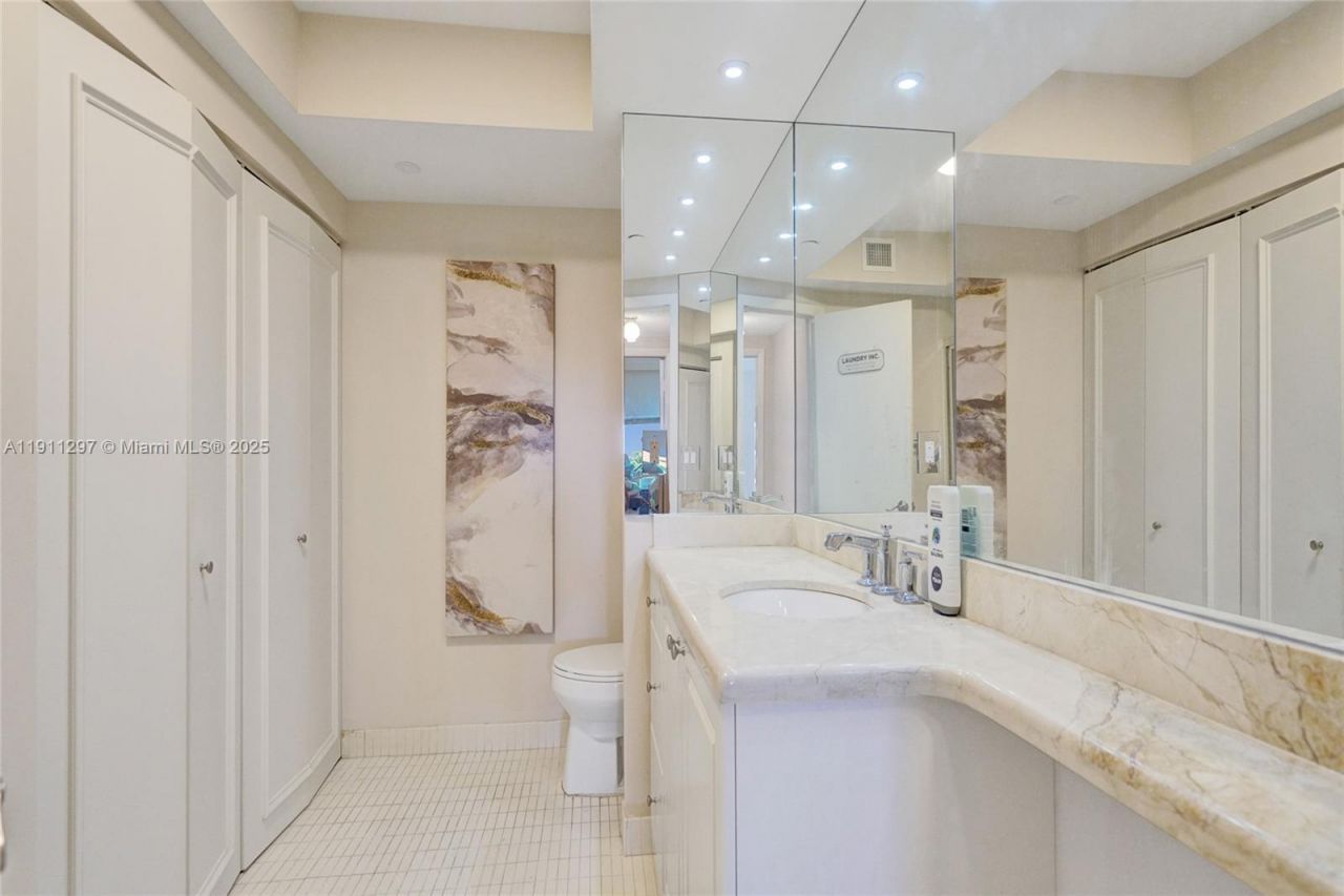 20281 E Country Club Dr, Unit 511, Aventura, FL 33180 Photo