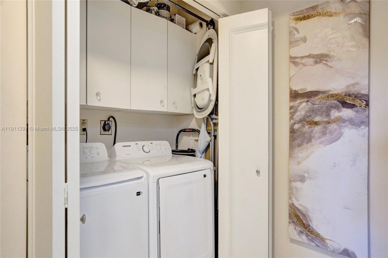 20281 E Country Club Dr, Unit 511, Aventura, FL 33180 Photo