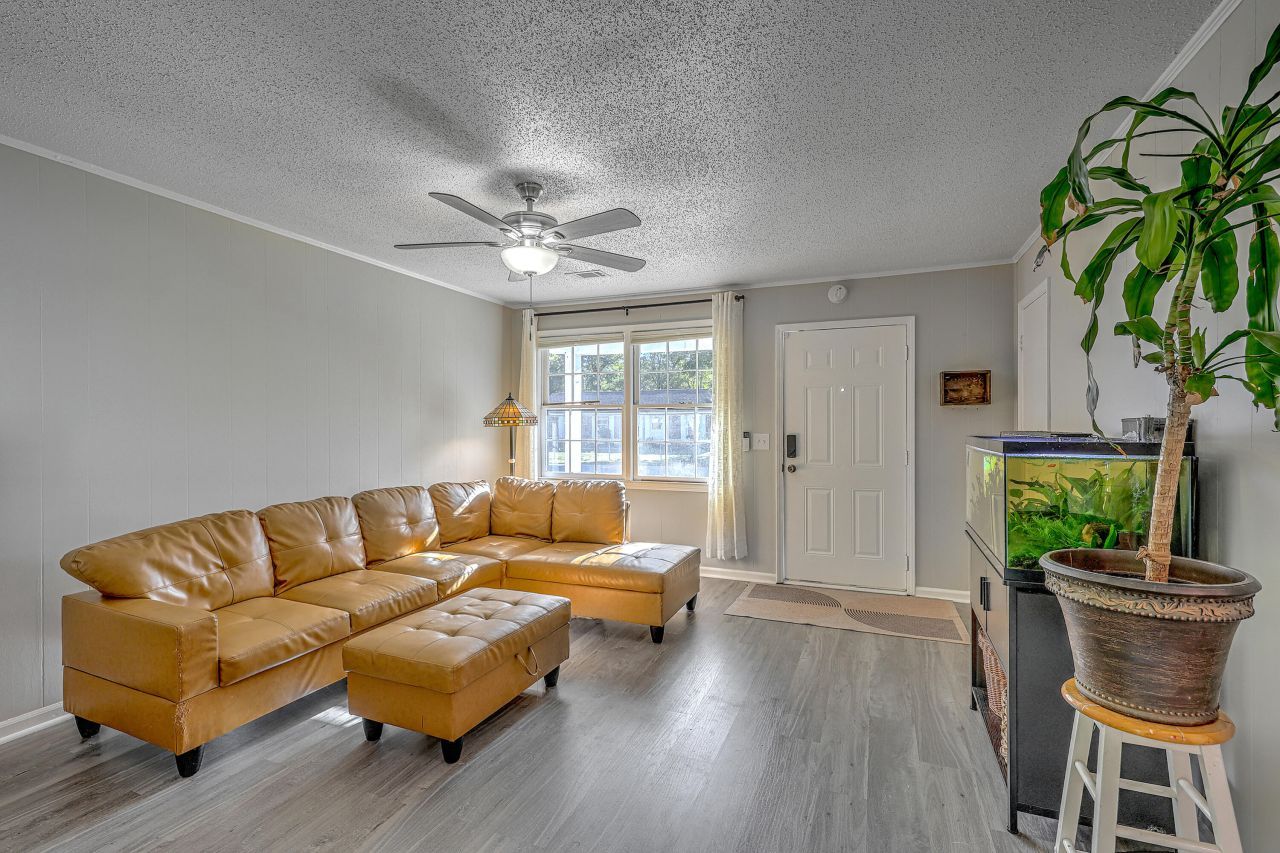 4466 Mixedwood Drive Photo 15