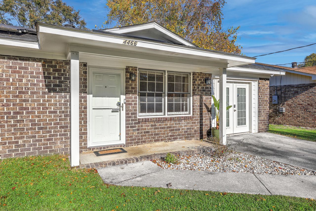 4466 Mixedwood Drive Photo 5