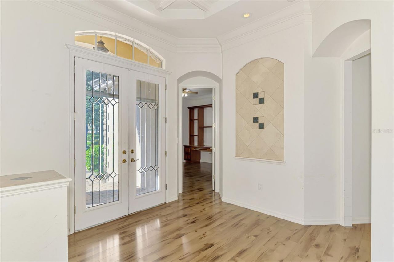 4889 Carrington Circle, Sarasota, FL 34243 Photo