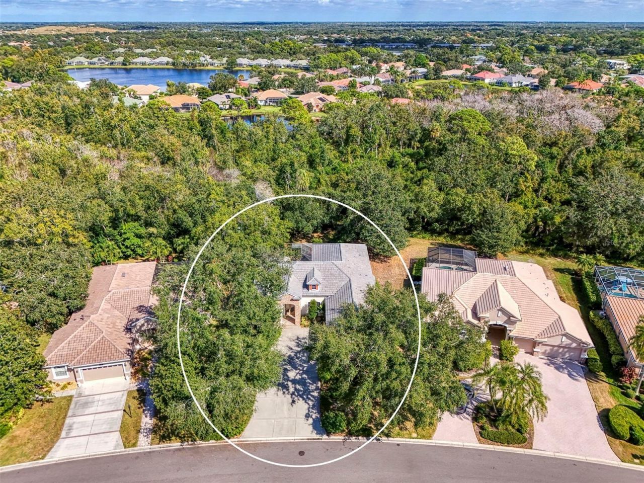 4889 Carrington Circle, Sarasota, FL 34243 Photo