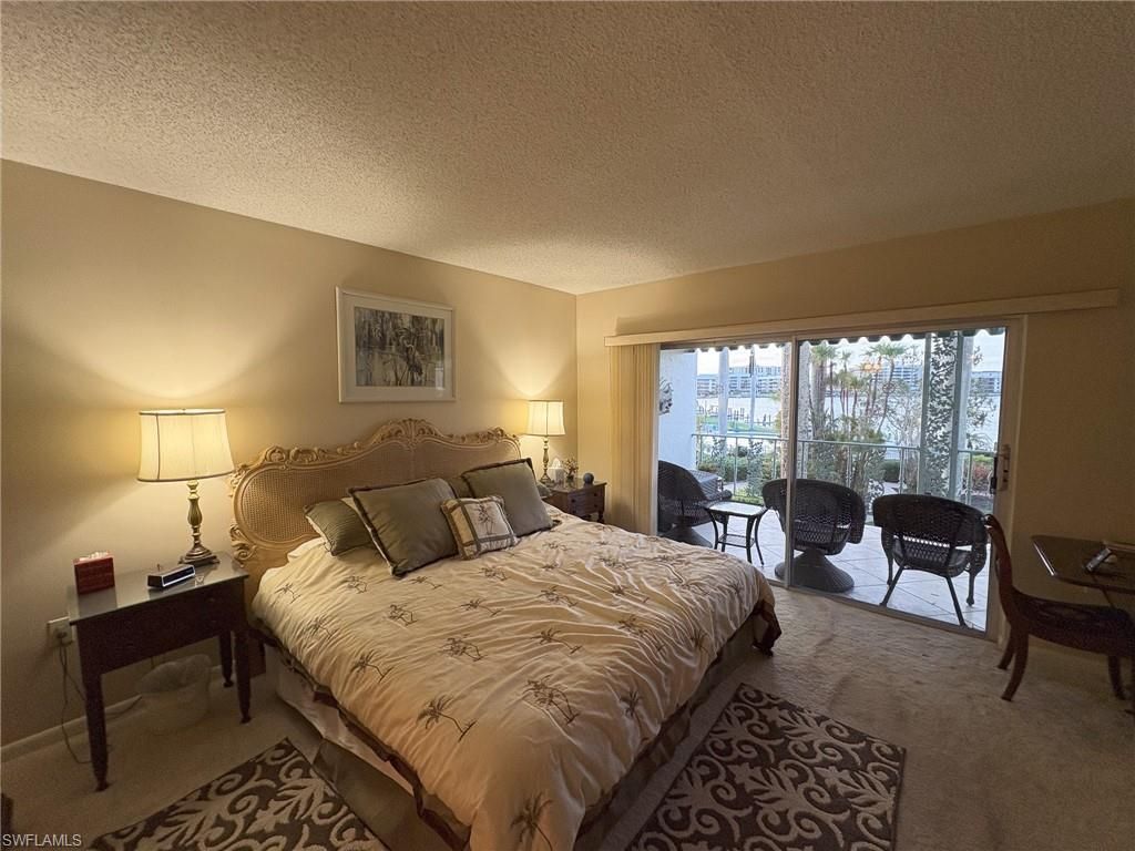 383 Harbour Dr, Unit 207, Naples, FL 34103 Photo