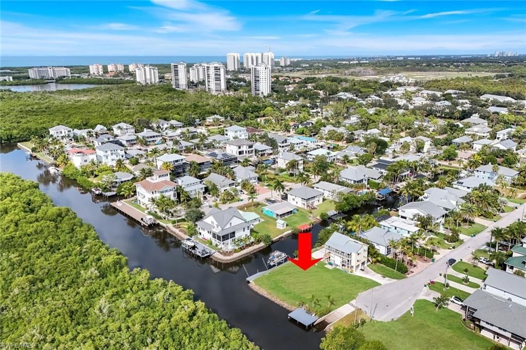 1277 Grand Canal Dr, Naples, FL 34110 Photo