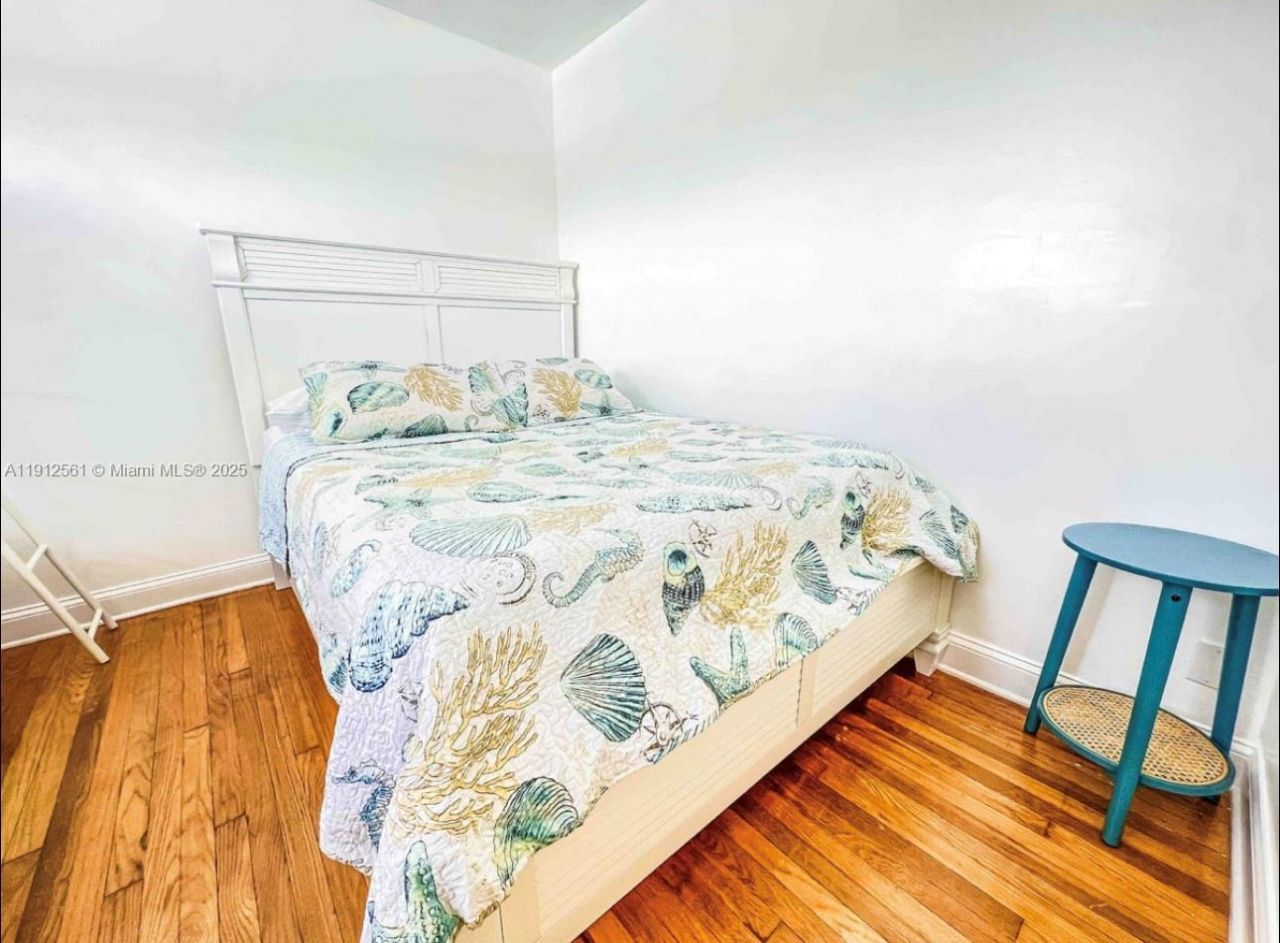 326 Wilson St, Unit 205, Hollywood, FL 33019 Photo