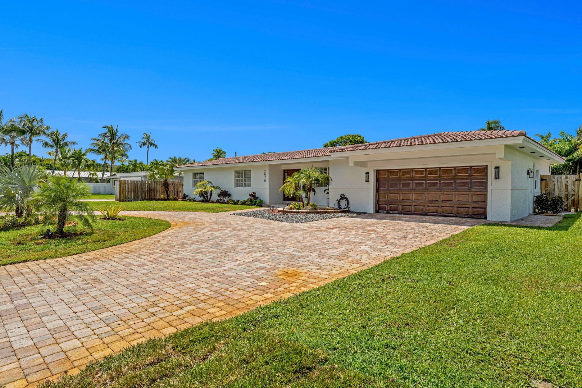 2070 NE 27th Street, Lighthouse Point, FL 33064 Photo