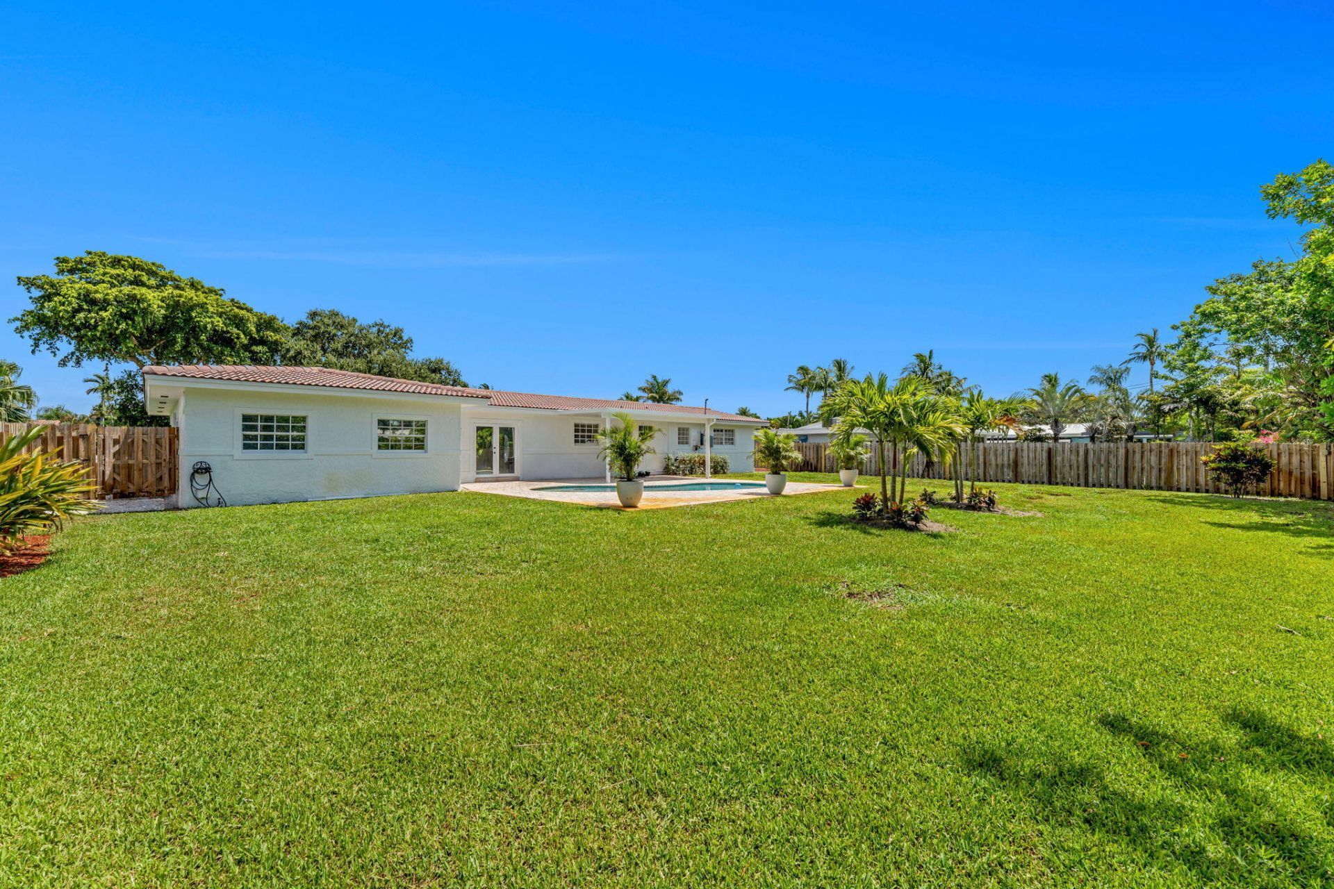 2070 NE 27th Street, Lighthouse Point, FL 33064 Photo