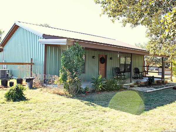 226 Fm 1107, Stockdale, TX 78160