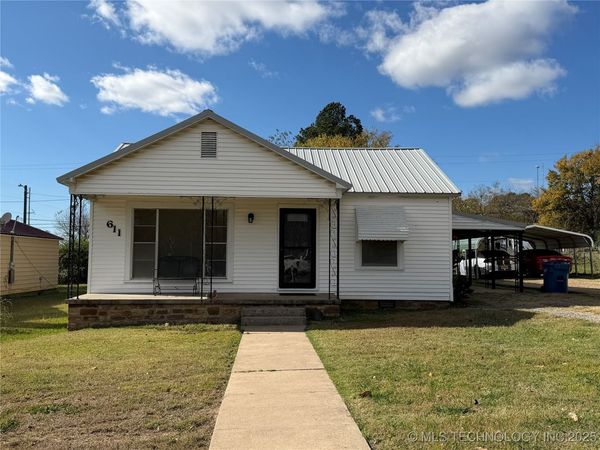 611 SW 9th, Wilburton, OK 74578