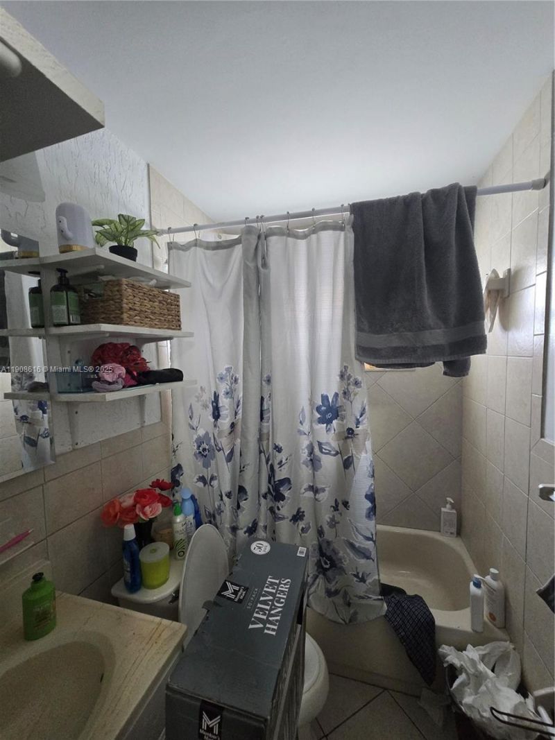 5709 Lincoln St, Hollywood, FL 33021 Photo