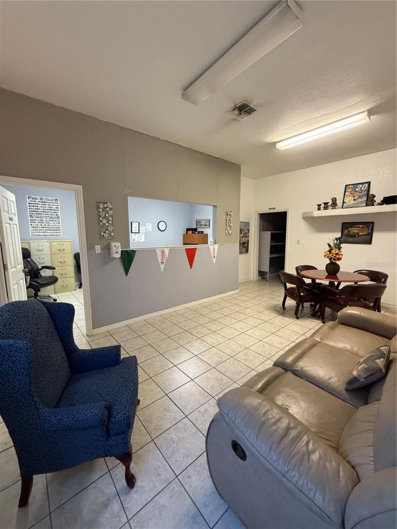 9334 State Road 52, Hudson, FL 34669 Photo