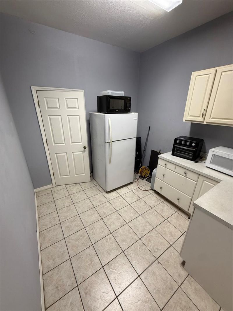 9334 State Road 52, Hudson, FL 34669 Photo