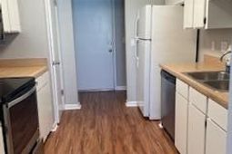 405 Waterwood Drive Drive photo 4