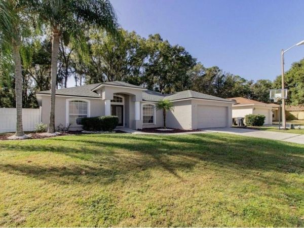 1714 Grey Fox Drive, Lakeland, FL 33810