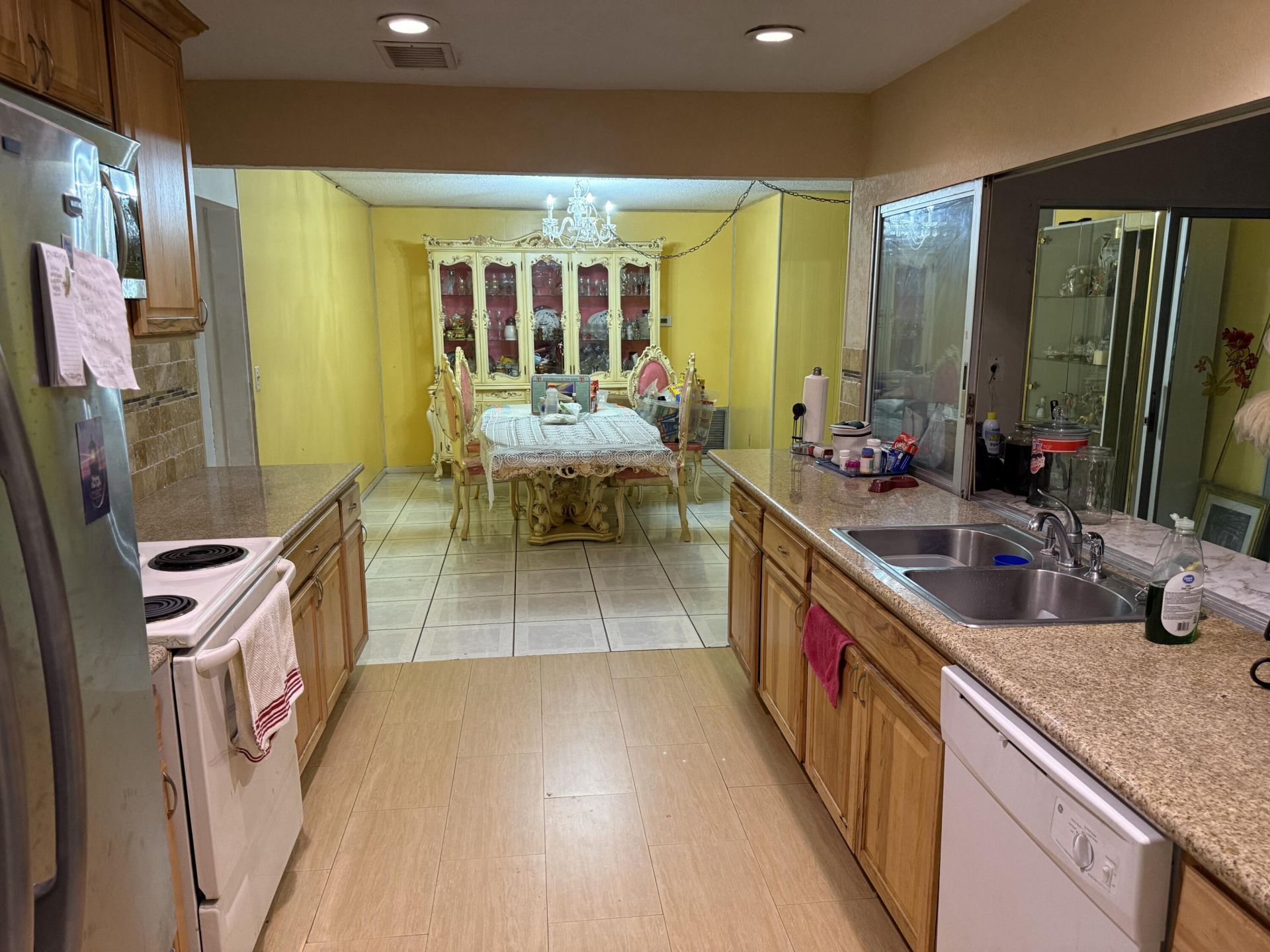 2360 NW 37th Terrace, Lauderdale Lakes, FL 33311 Photo