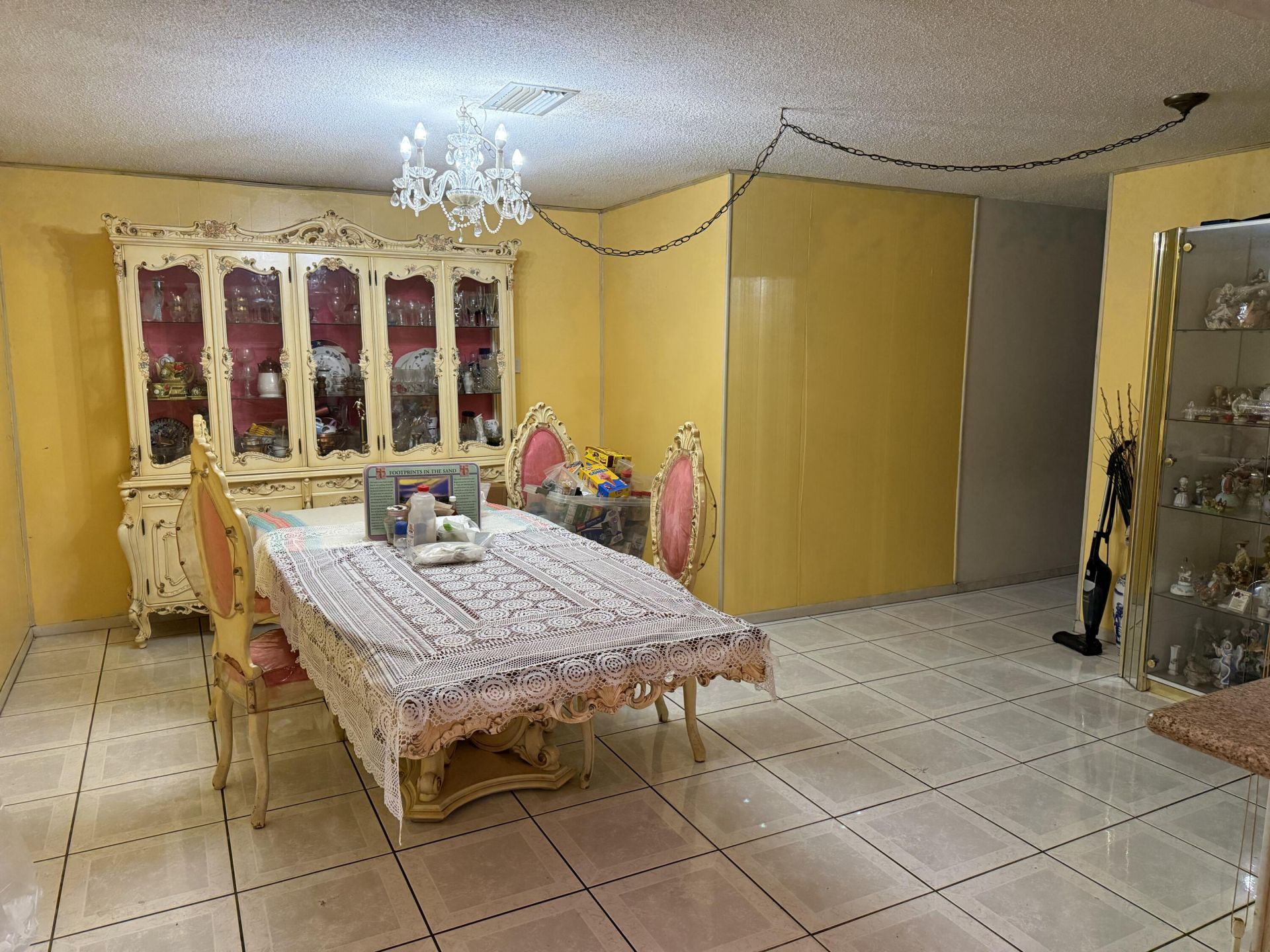 2360 NW 37th Terrace, Lauderdale Lakes, FL 33311 Photo