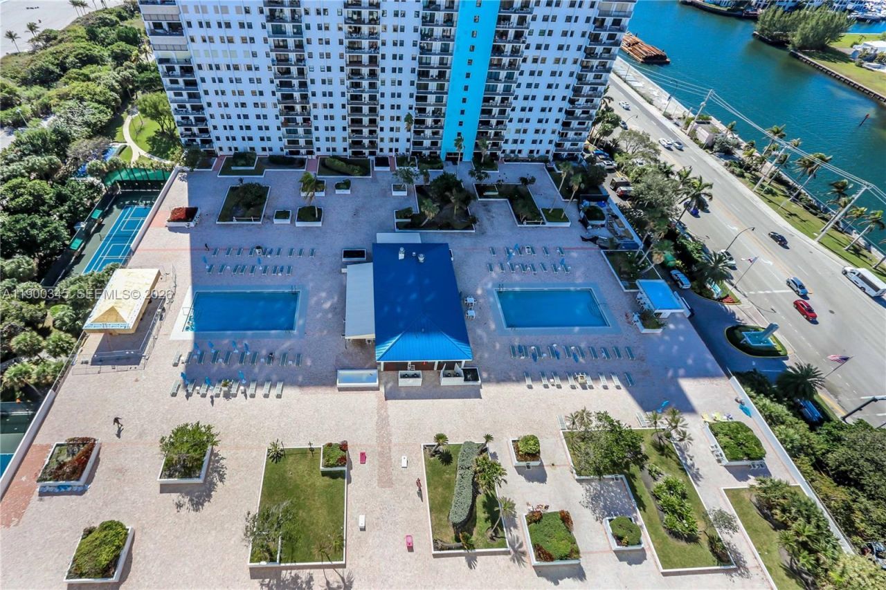 1201 S Ocean Dr, Unit 2505N, Hollywood, FL 33019 Photo