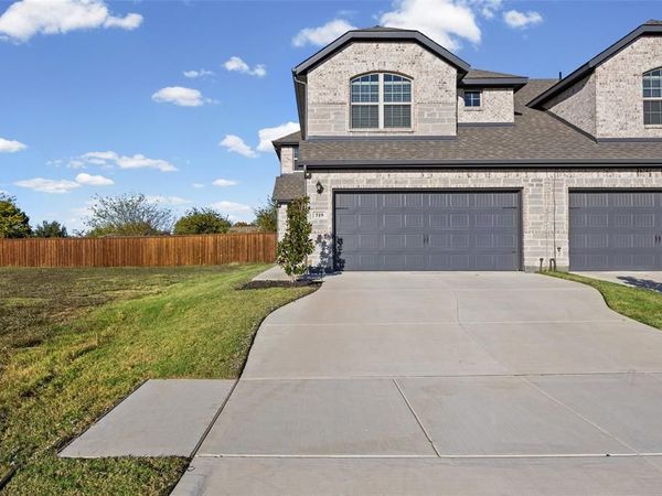 519 Sandiford Court, Mansfield, TX 76063