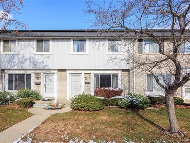 28452 Universal Drive, Warren, MI 48092