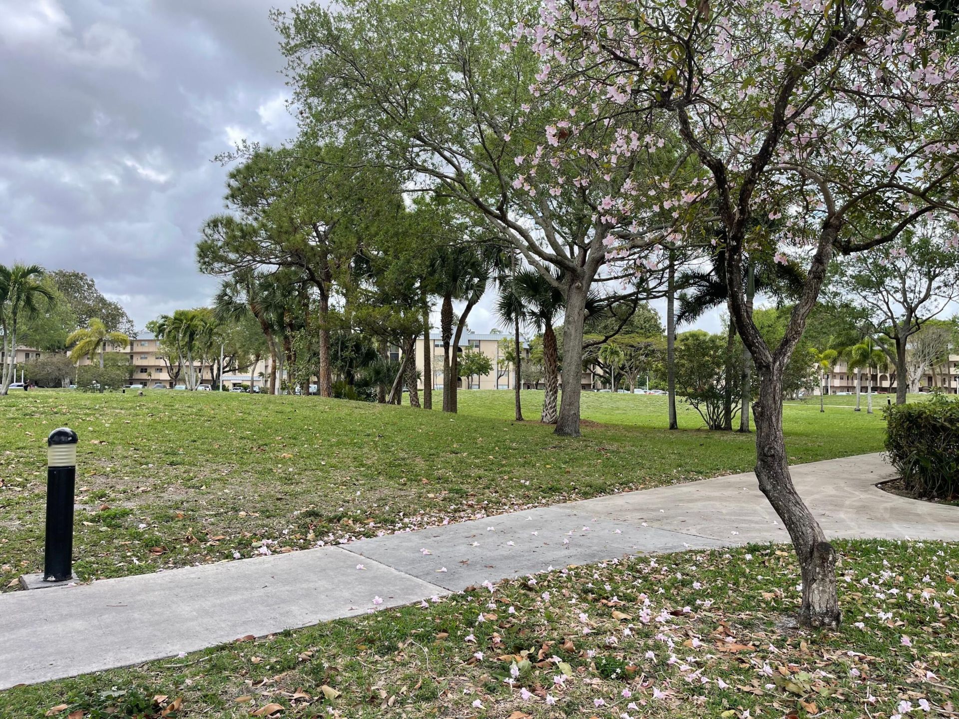 6300 S Falls Cir Drive, Unit 412, Lauderhill, FL 33319 Photo