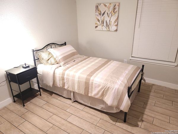 2403 Westward, San Antonio, TX 78227