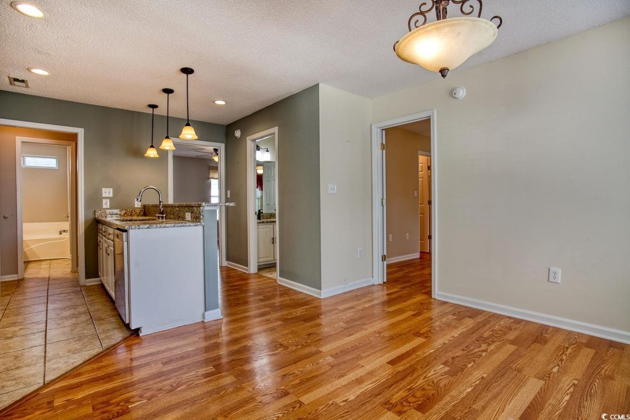 110 Wagon Wheel Ln. Photo 15