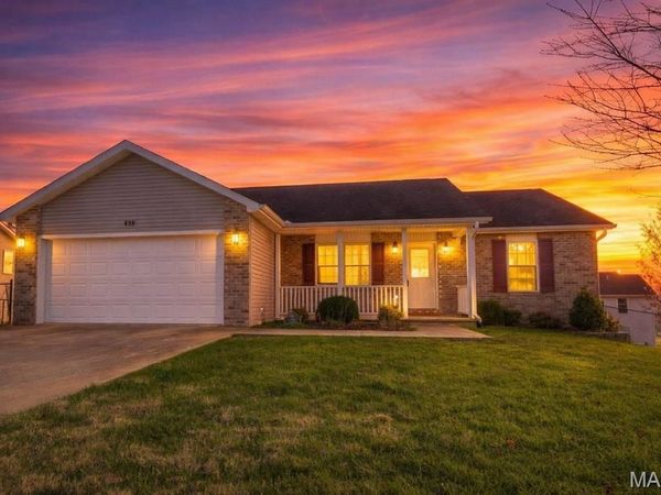 171 Glen Oak Drive, Jackson, MO 63755