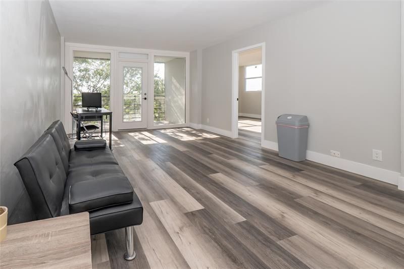 119 Royal Park Drive, Unit 4H, Oakland Park, FL 33309 Photo
