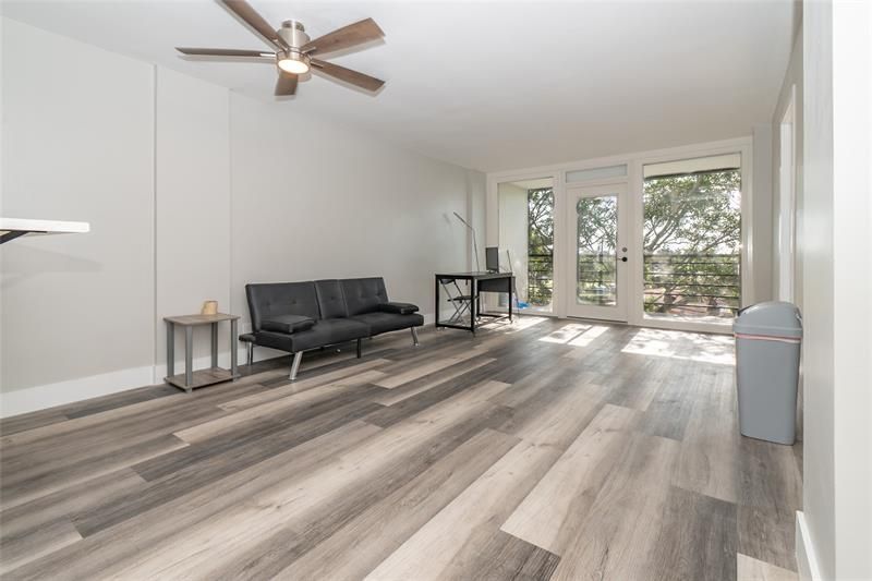 119 Royal Park Drive, Unit 4H, Oakland Park, FL 33309 Photo