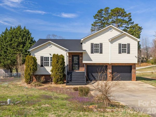 311 N Meadow Drive, Morganton, NC 28655