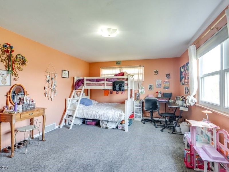 161 Ridgeway Road, Richmond, OH 43944 Photo 32