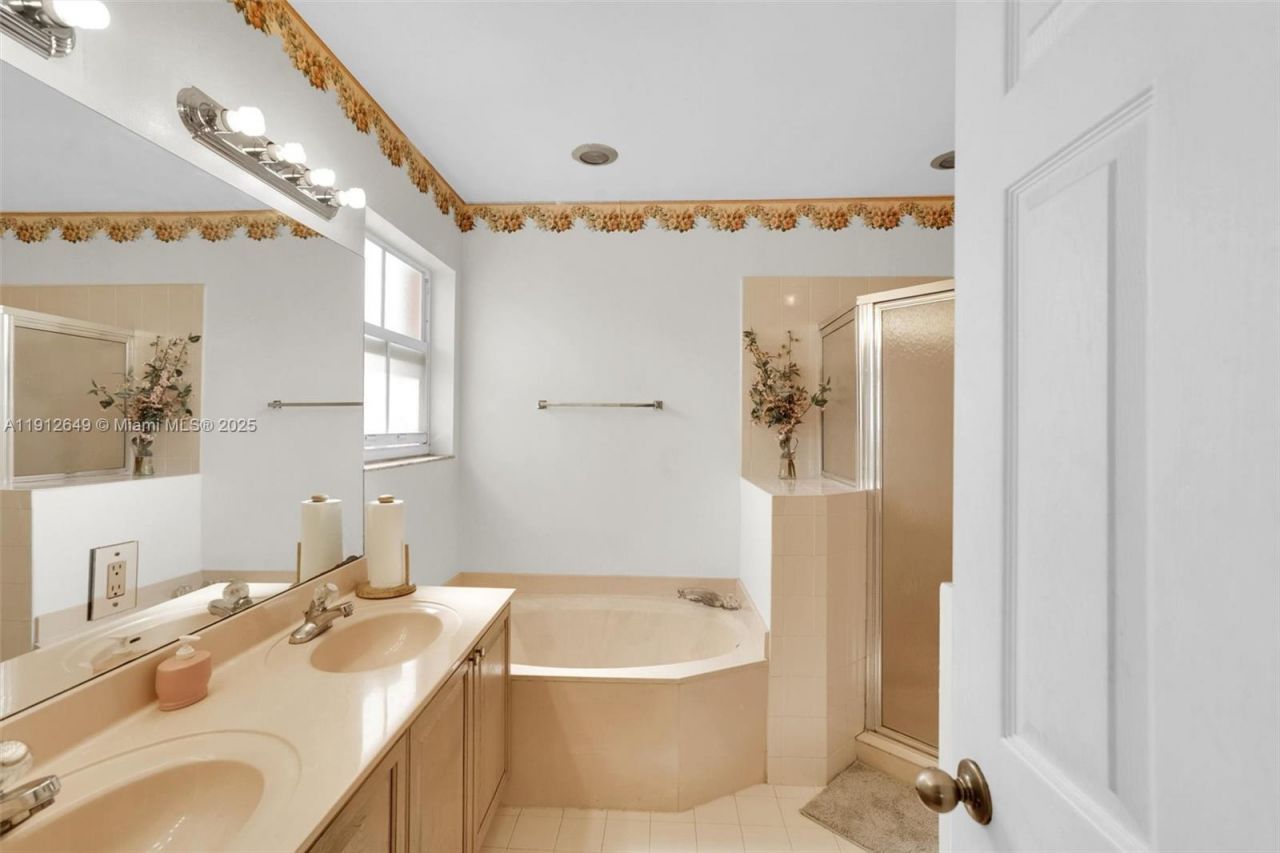 13117 SW 49th Ct, Miramar, FL 33027 Photo