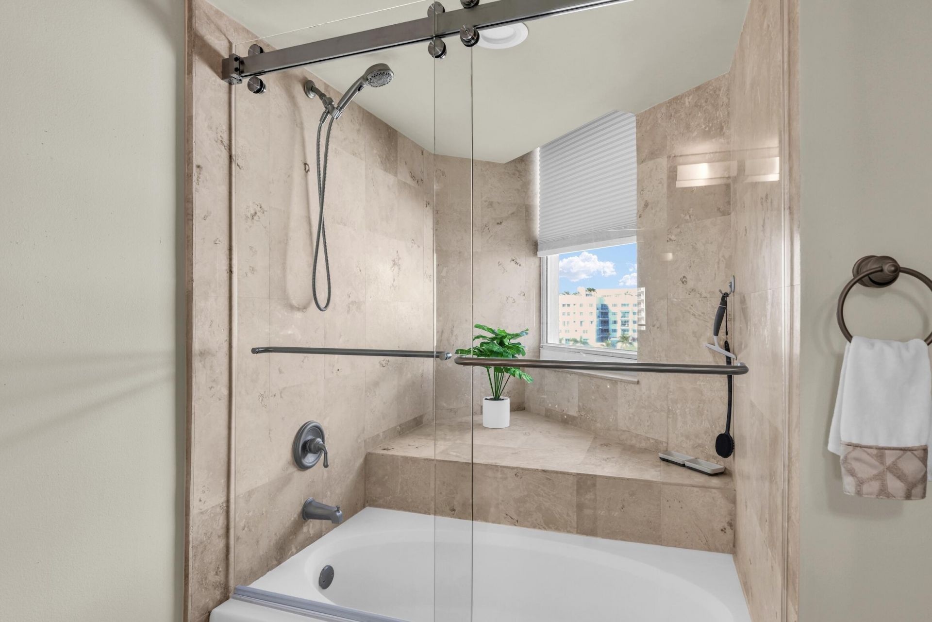 99 SE Mizner Boulevard, Unit 848, Boca Raton, FL 33432 Photo