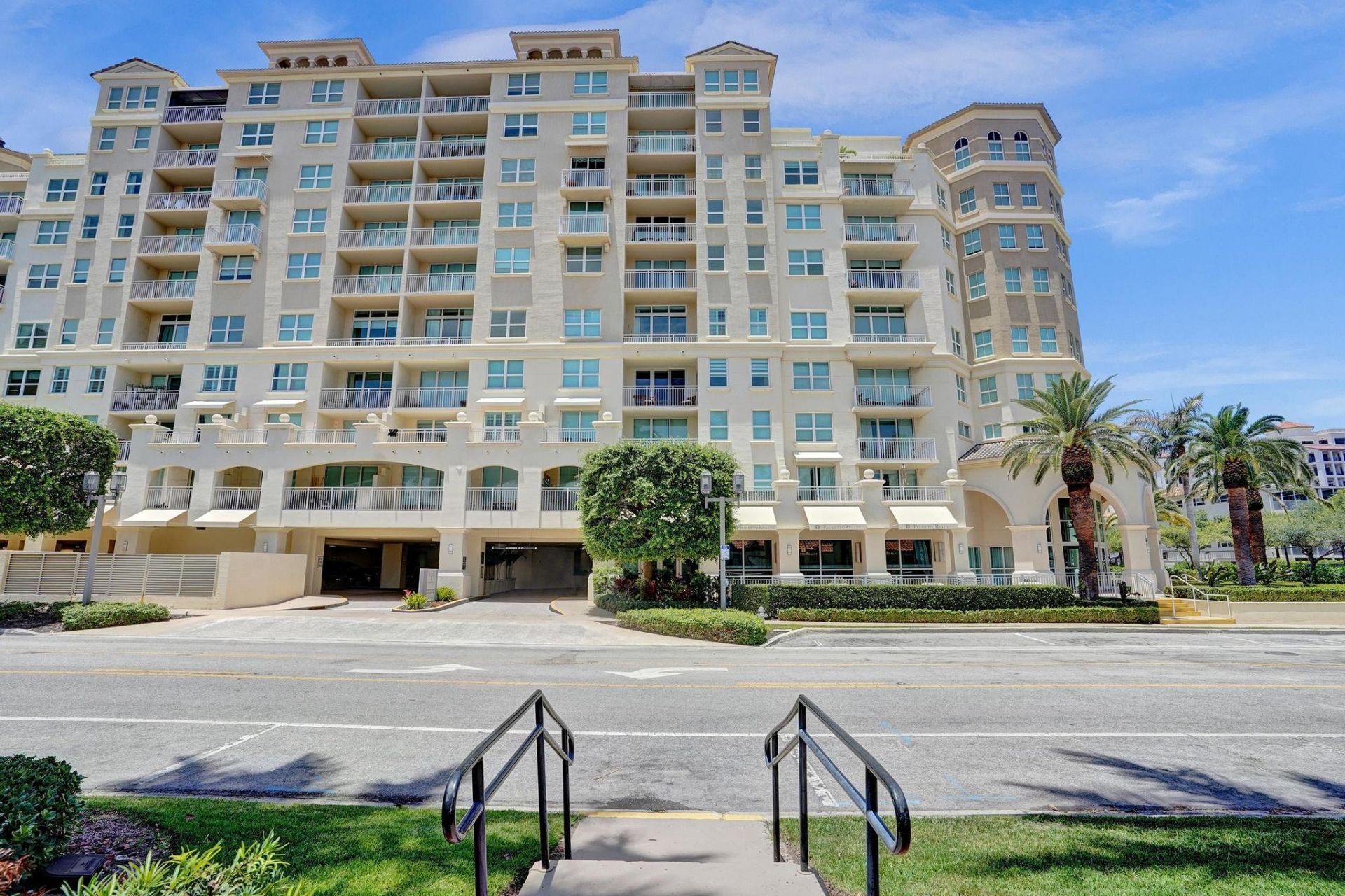 99 SE Mizner Boulevard, Unit 848, Boca Raton, FL 33432 Photo