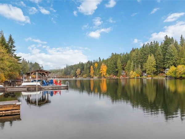 2710 Moncur Rd, Shawnigan Lake, BC V0R 2W3