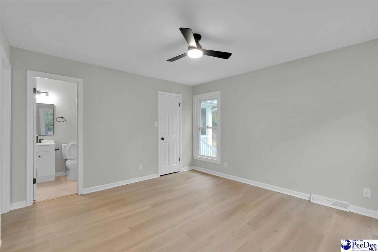 1442 London Drive Photo 16