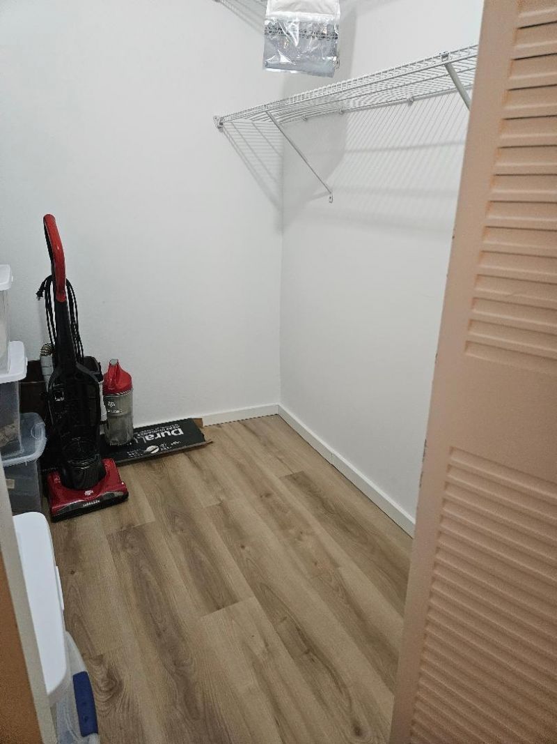 300 Village Green Circle S, Unit 408, Palm Springs, FL 33461 Photo