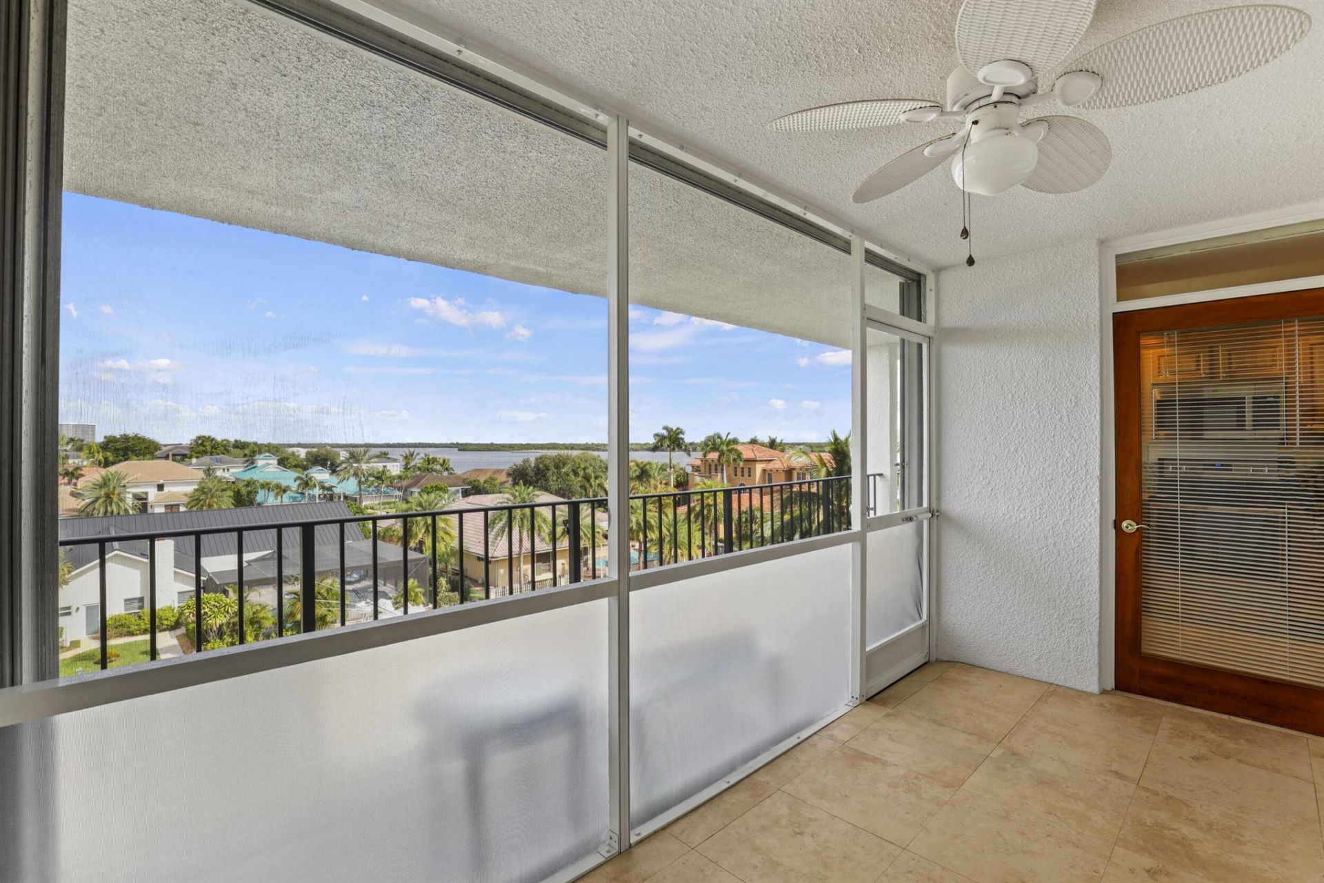 109 Paradise Harbour Boulevard, Unit 514, North Palm Beach, FL 33408 Photo