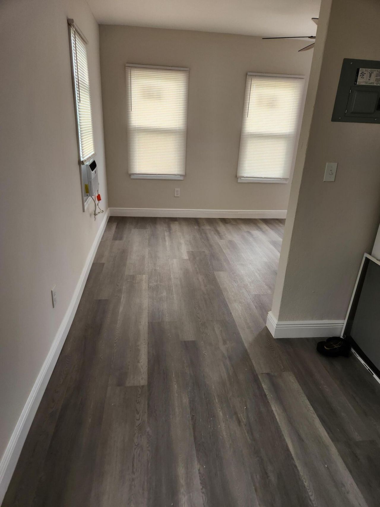 405 2nd Avenue S, Lake Worth Beach, FL 33460 Photo