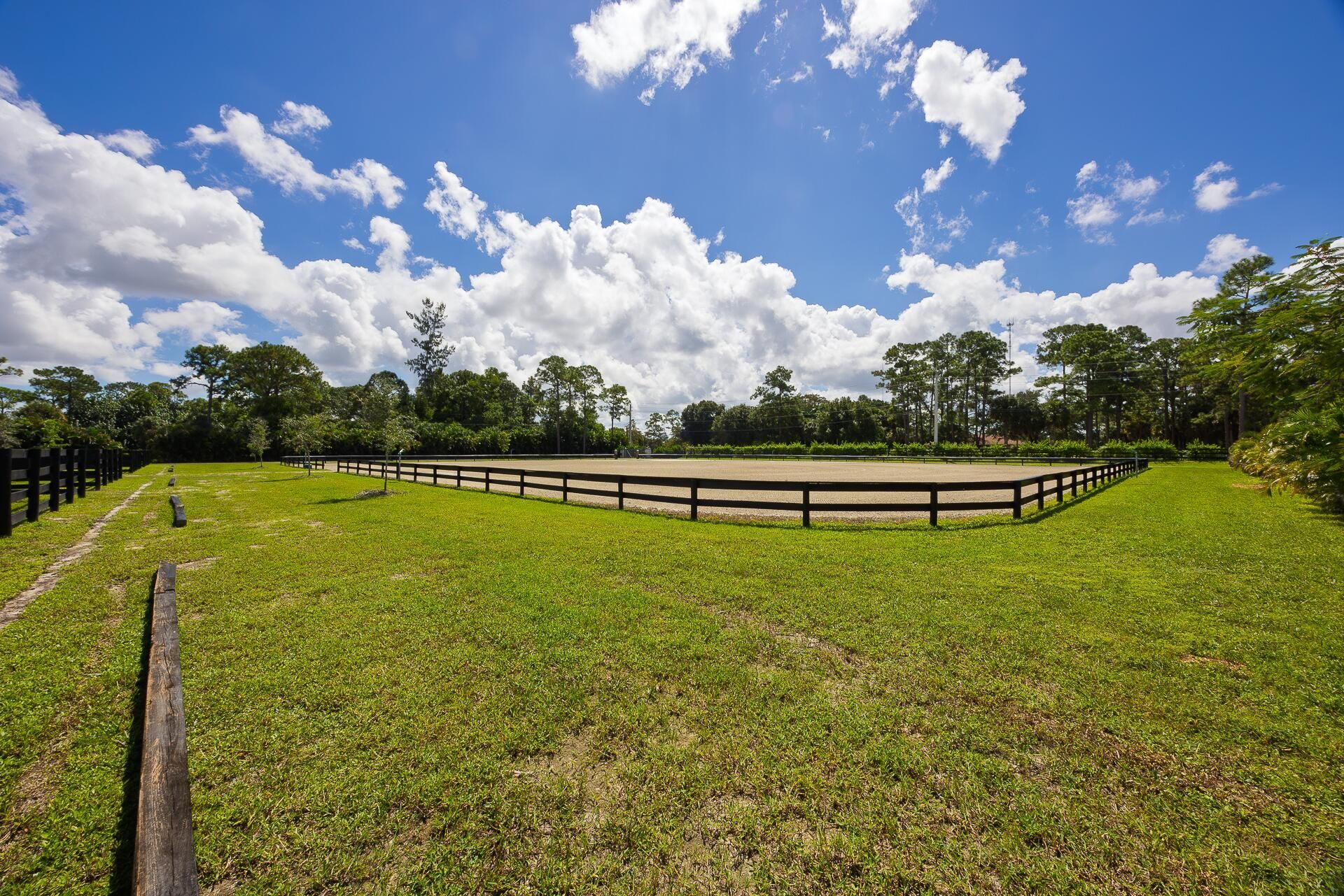 10601 Tamis Trail, Unit (Stalls), Lake Worth, FL 33449 Photo