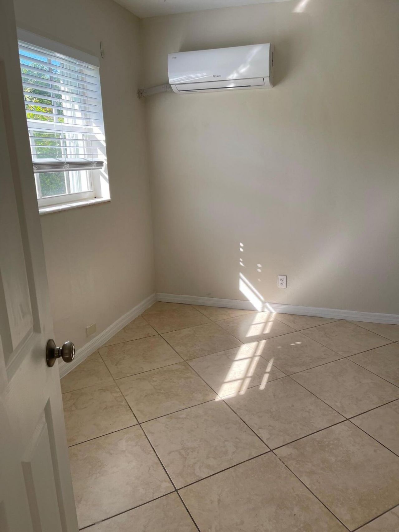 2300 NE 5th Avenue, Unit 3, Boca Raton, FL 33431 Photo