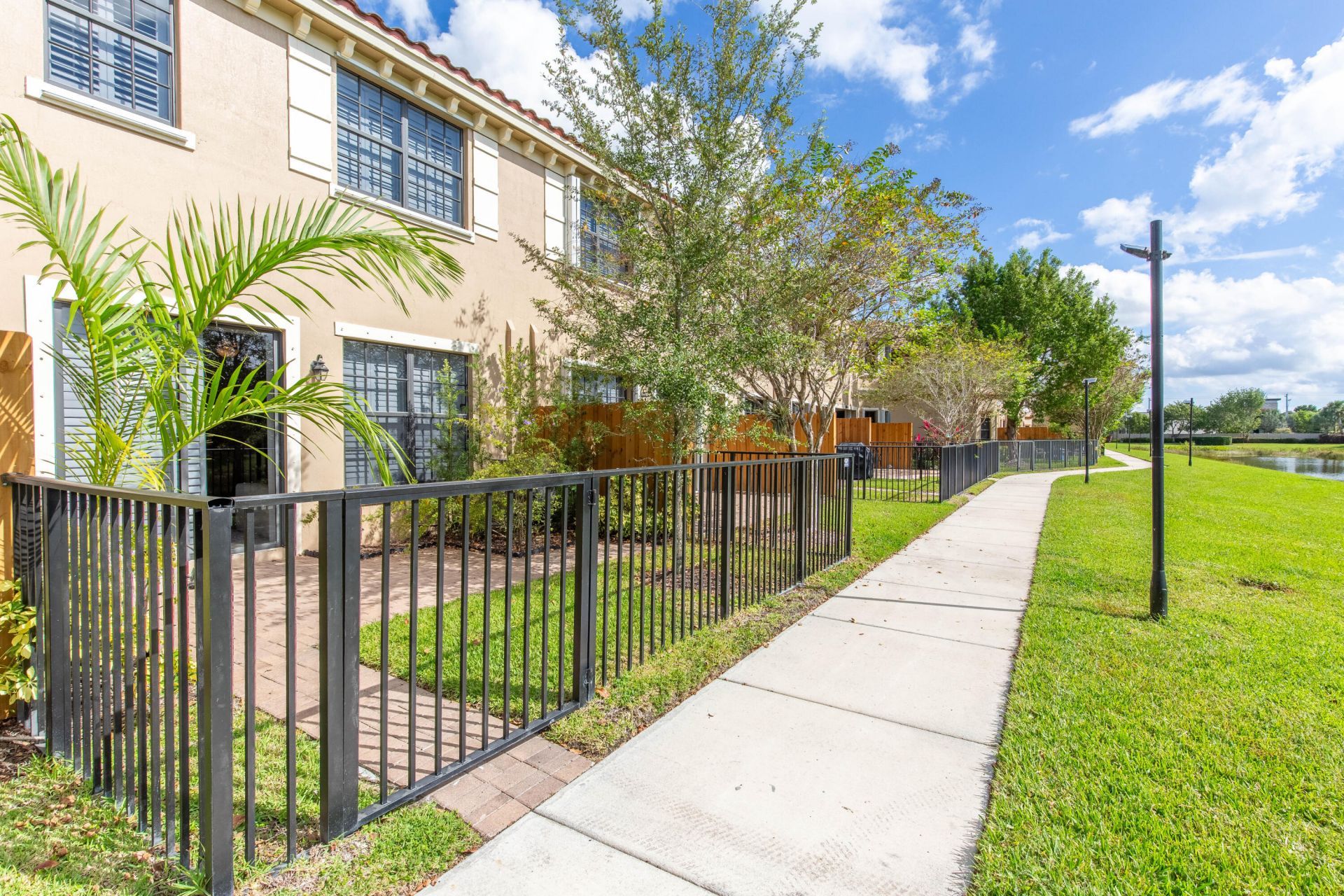10349 Wellington Parc Drive, Wellington, FL 33449 Photo