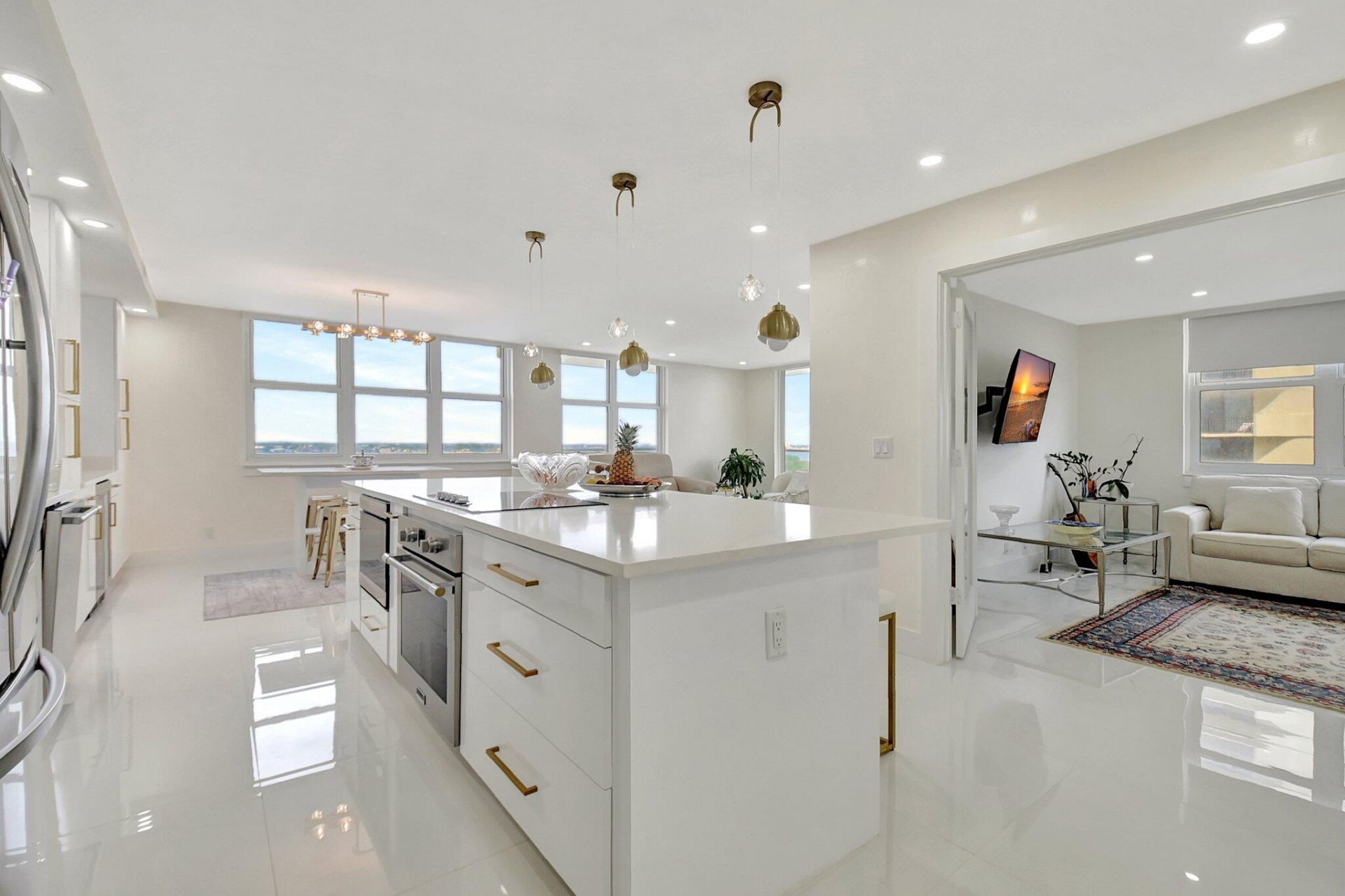 5440 N Ocean Drive, Unit 1002, Singer Island, FL 33404 Photo